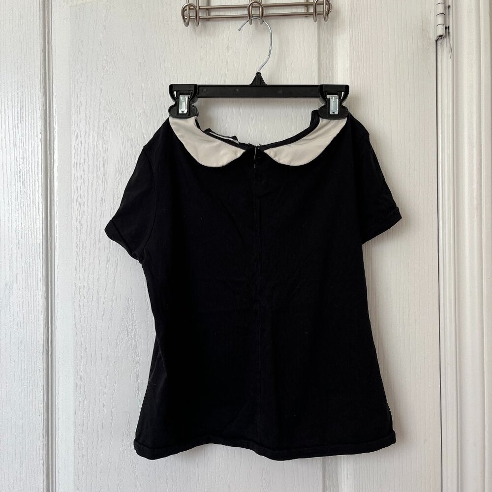 H&M Women's Black and White Peter-pan Collar Cropped T-shirt Size XS